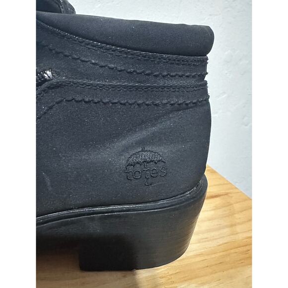 Woman's Totes Jill Boots - Size  7 Med - Weathered Footwear Ankle Boot Side Zip - Picture 5 of 6